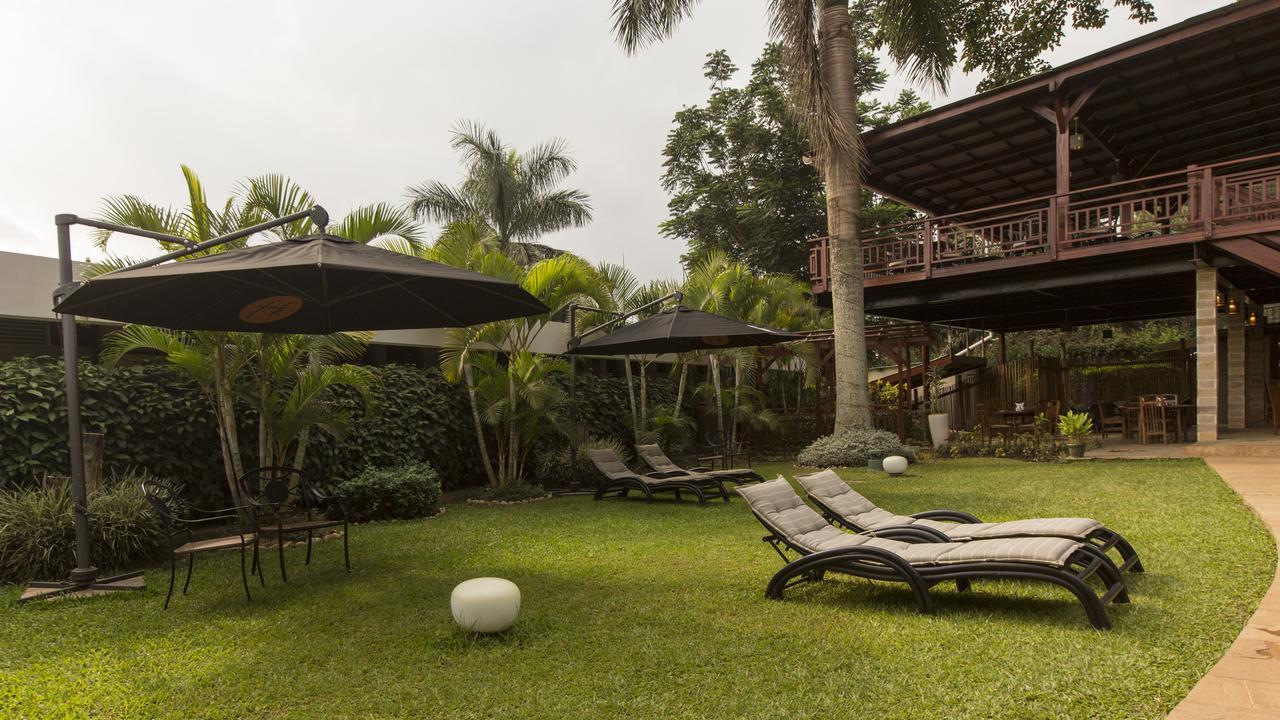 Humura Resorts Kampala Bagian luar foto