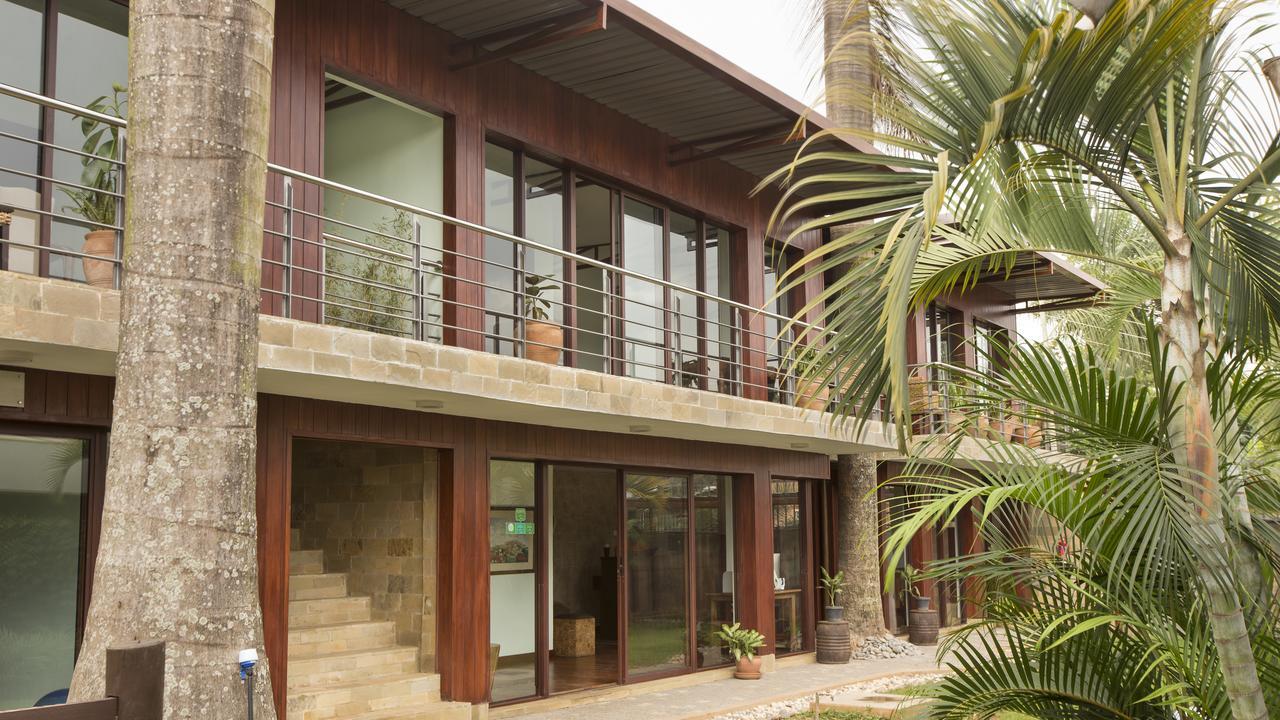 Humura Resorts Kampala Bagian luar foto